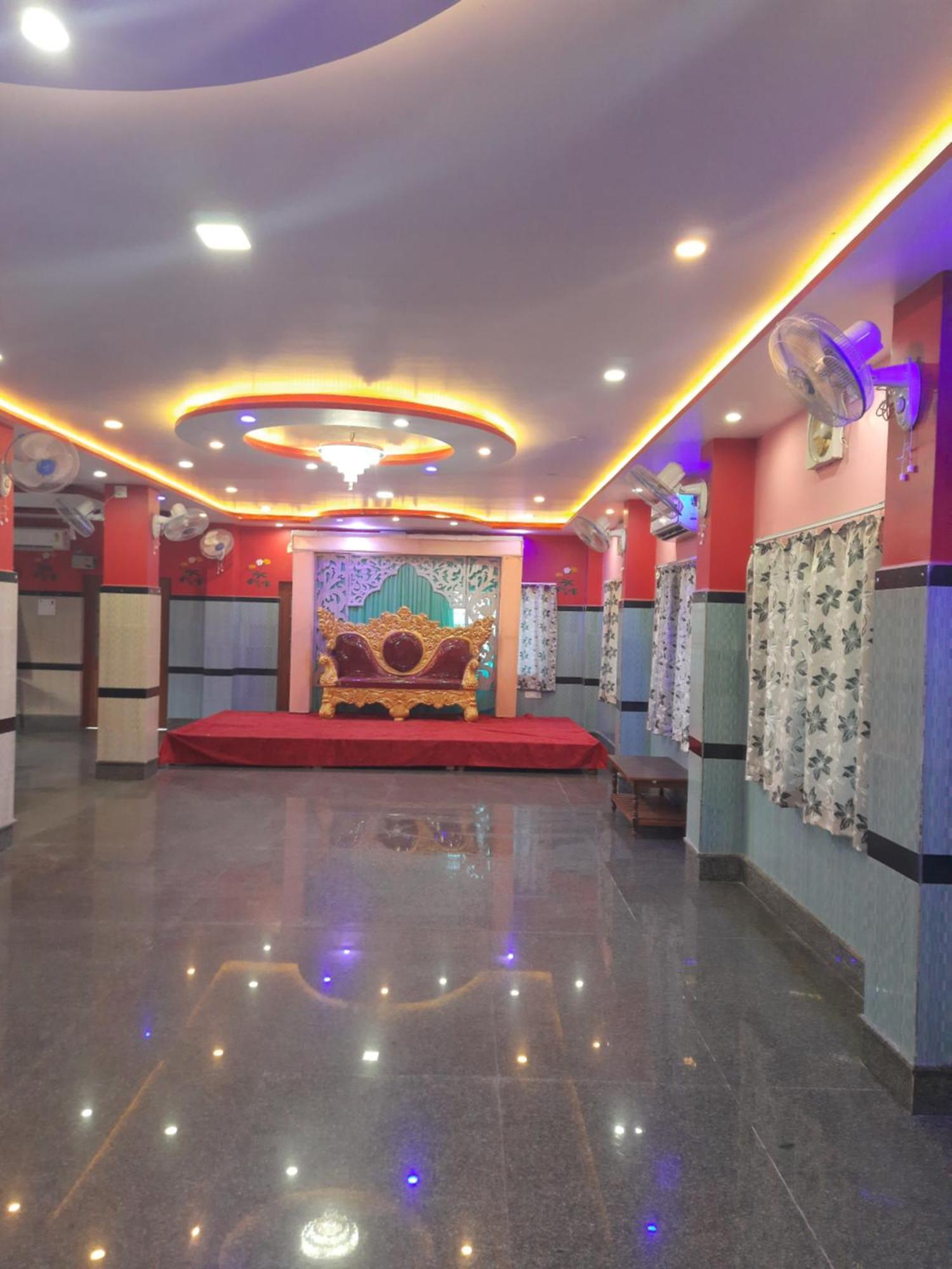 Lbh Hotel Gaya Ngoại thất bức ảnh